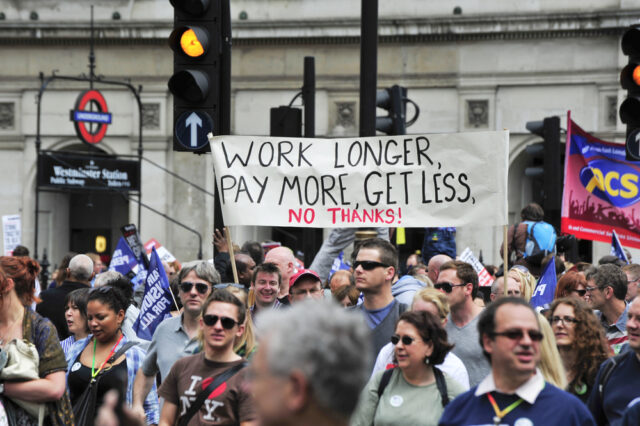 uk Royal Mail strikes issues and protests - workers pay