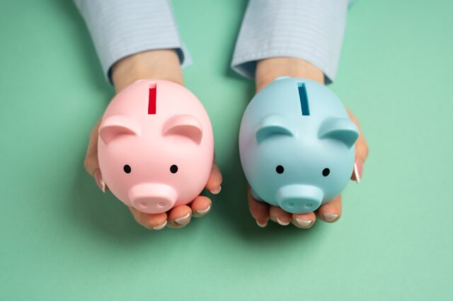 53% of Americans worry about unexpected expenses in 2025