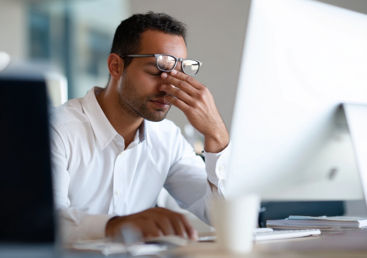 AI Boosts Productivity by 40%, But Leaves Workers Burned Out and Disconnected