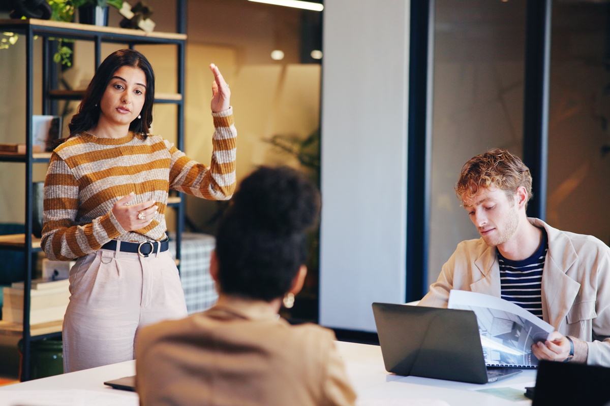 The Dos and Don'ts of Modern Office Etiquette