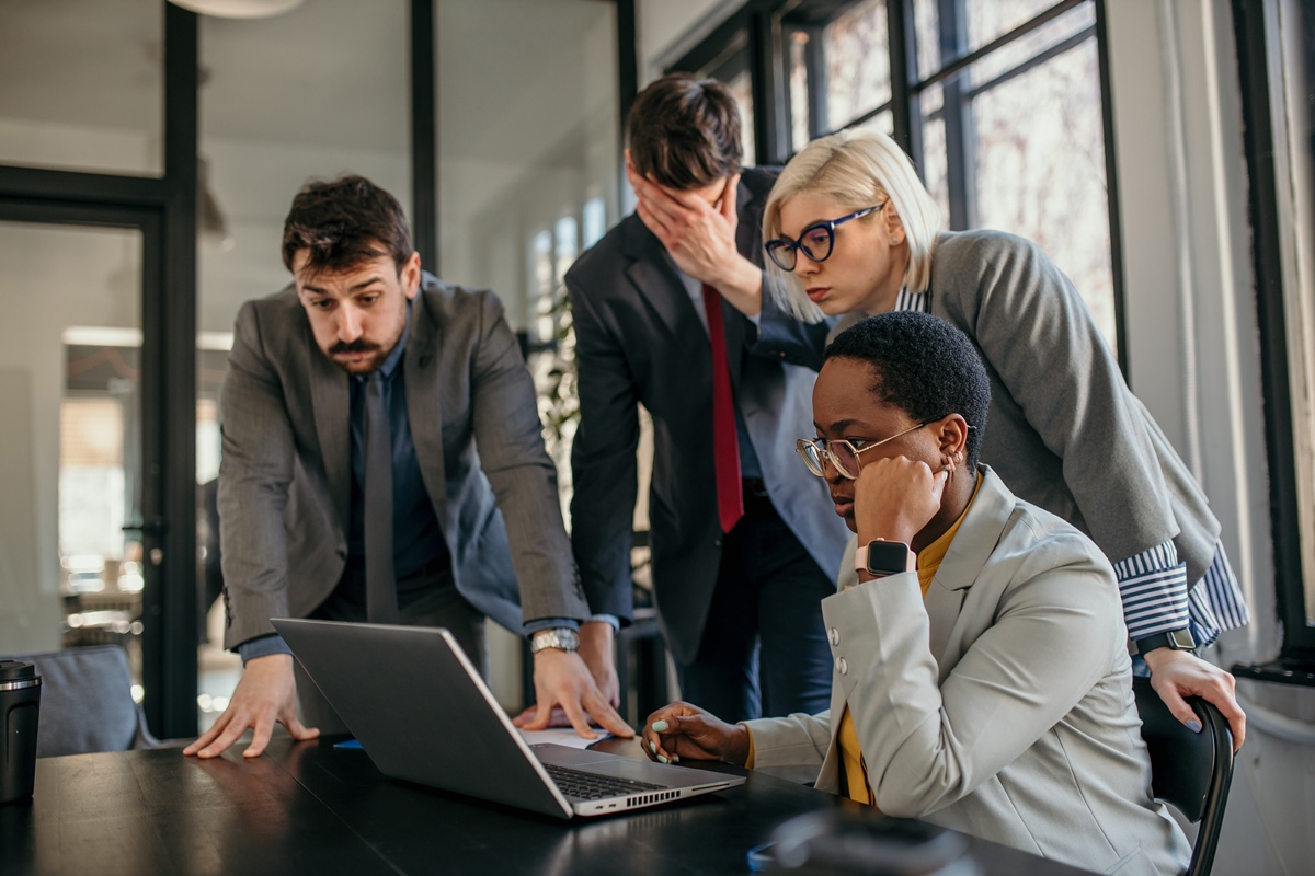 CX Leaders Love AI, So Why Can’t They Make It Work?