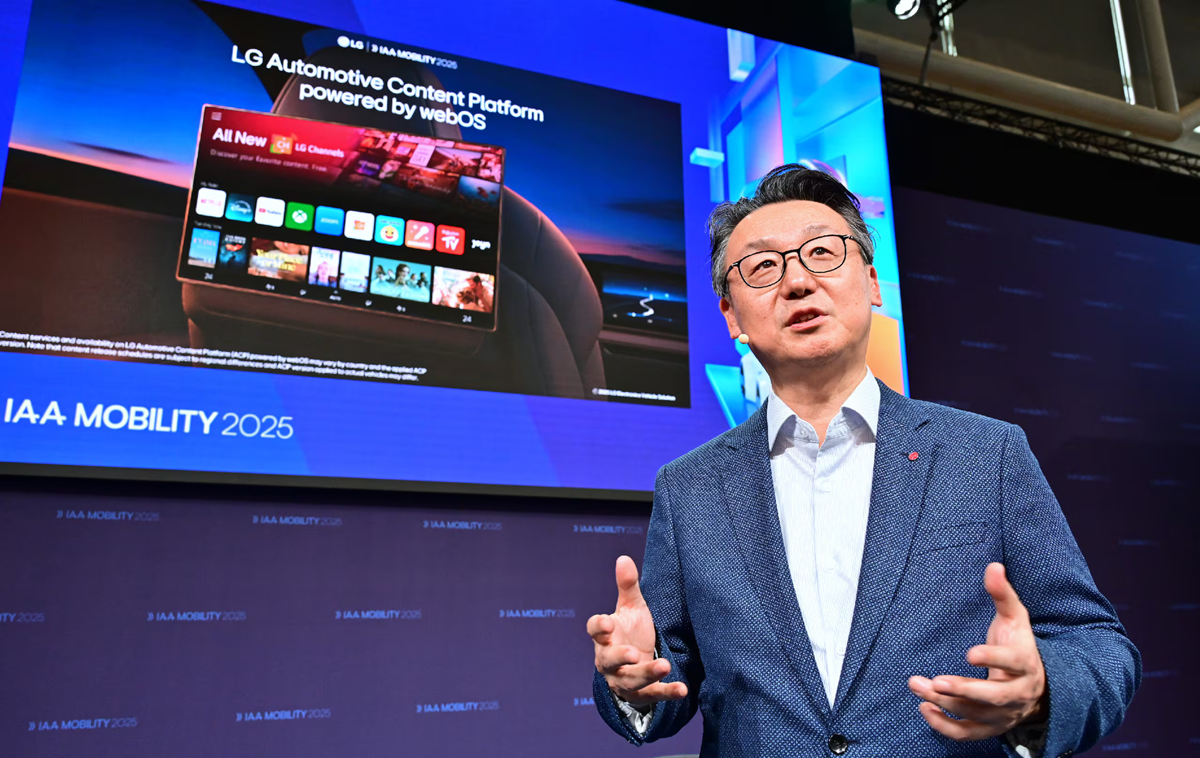 Zoom Moves into Cars with New LG Partnership