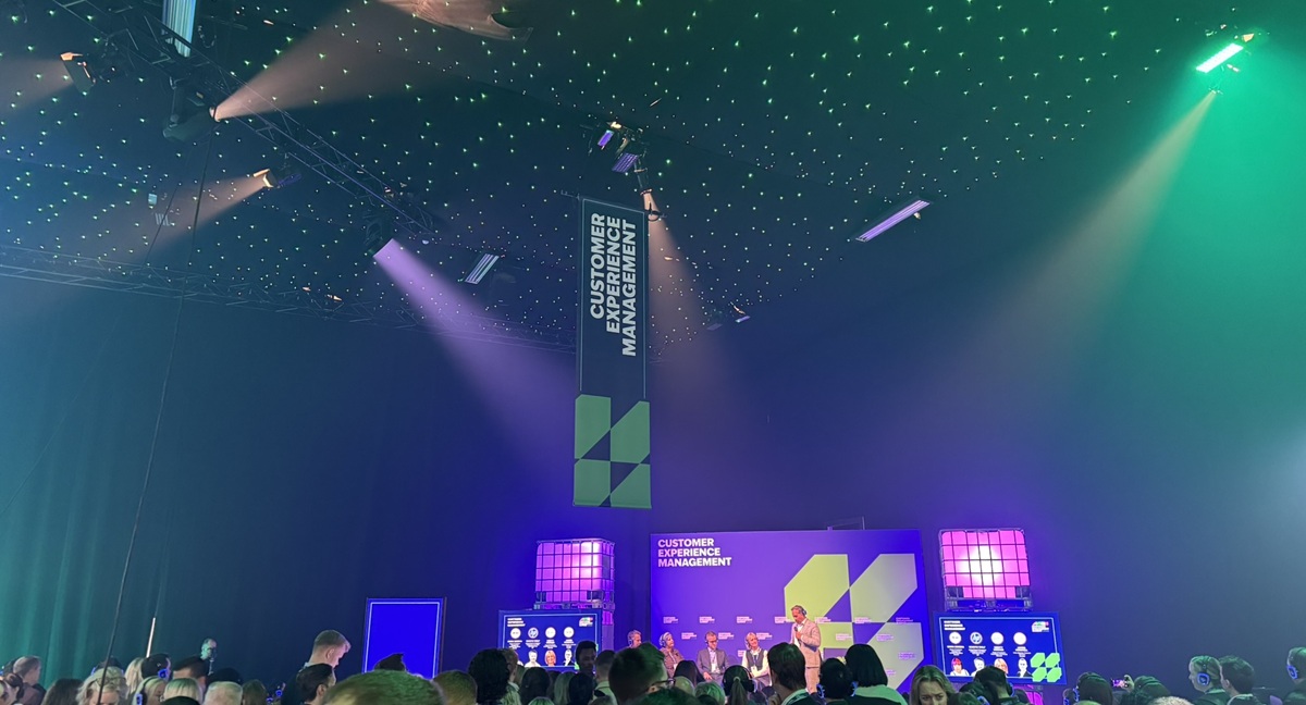 customer experience summit