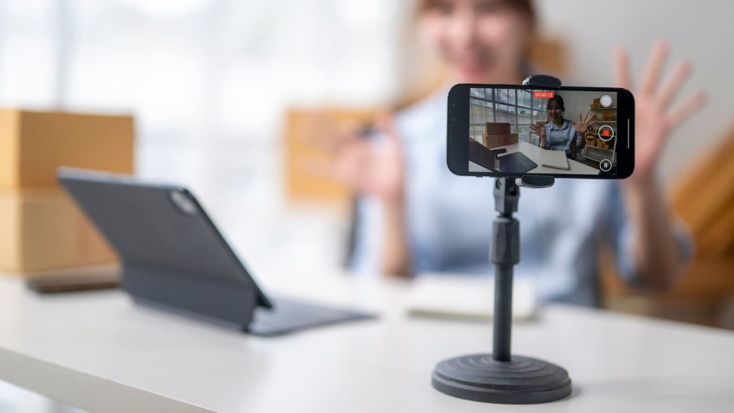 Sprinklr and CreatorIQ Unite to Give Enterprise Brands One View of Creator and Social Data