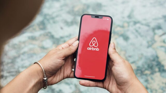 Airbnb Claims "Best AI Self-Solve in All of Travel" After AI Resolves 40% of Customer Issues